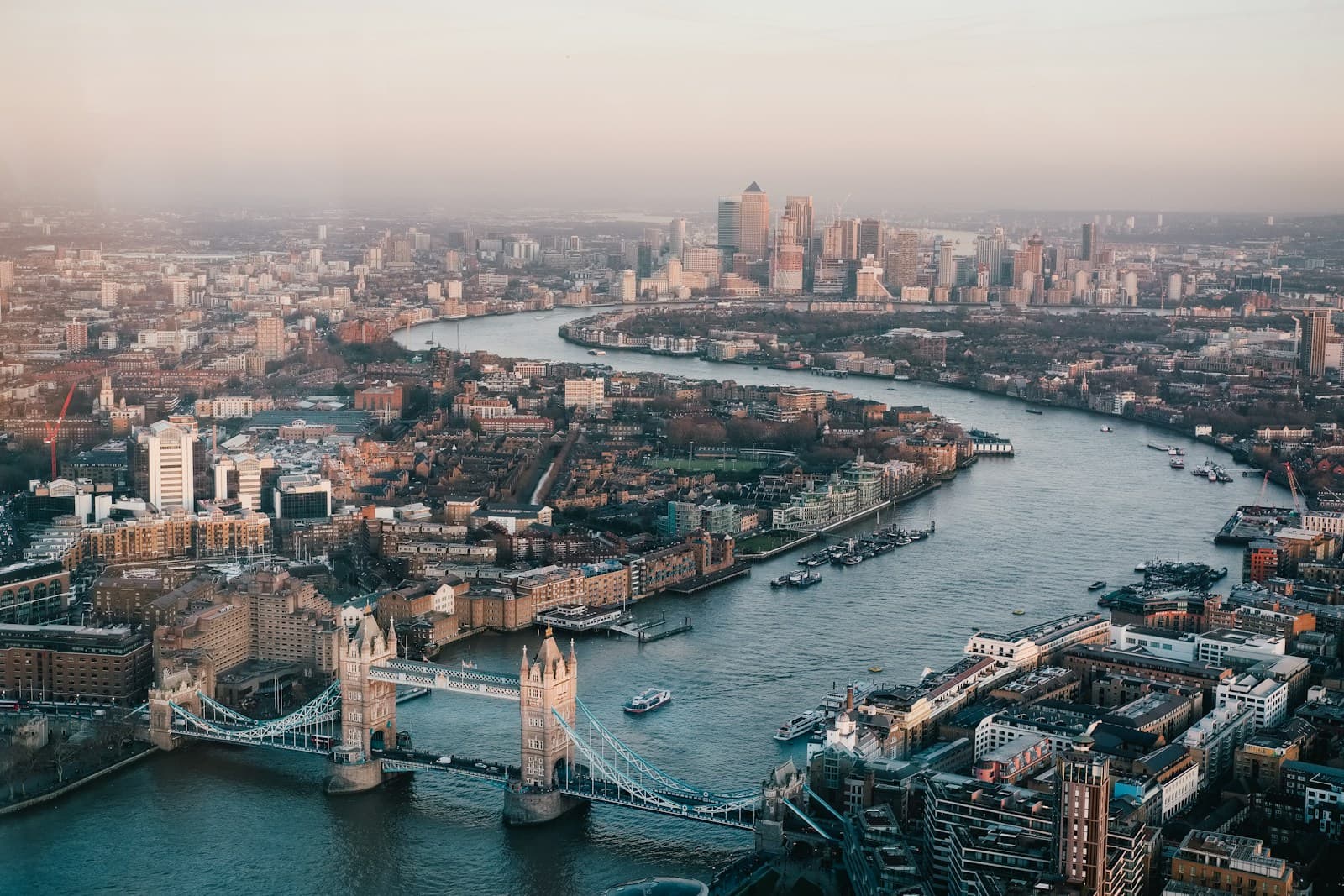 Big Ben, Palace of Westminster and London skyline